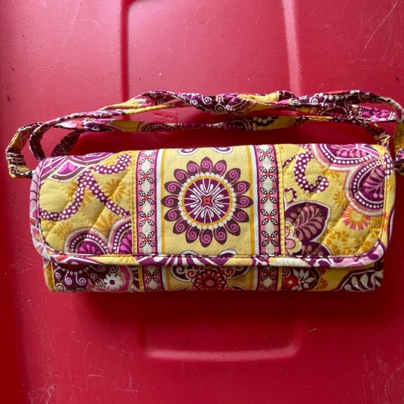 Vera Bradley Bali Crossbody Wallet - Picture 1 of 2